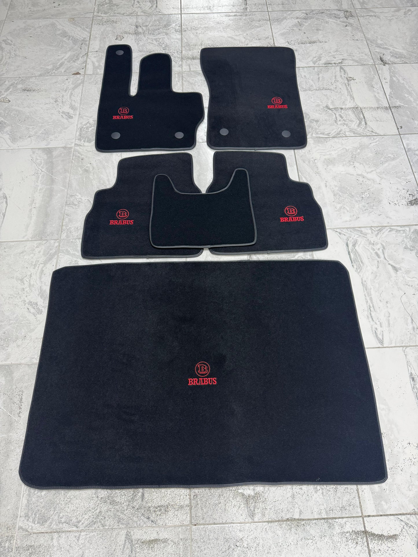 Brabus Fußmatten Set Maßgeschneidert Velour Premium Matte