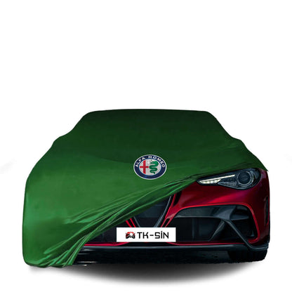 Alfa Romeo Giulia (2022-) Indoor & Custom-Made