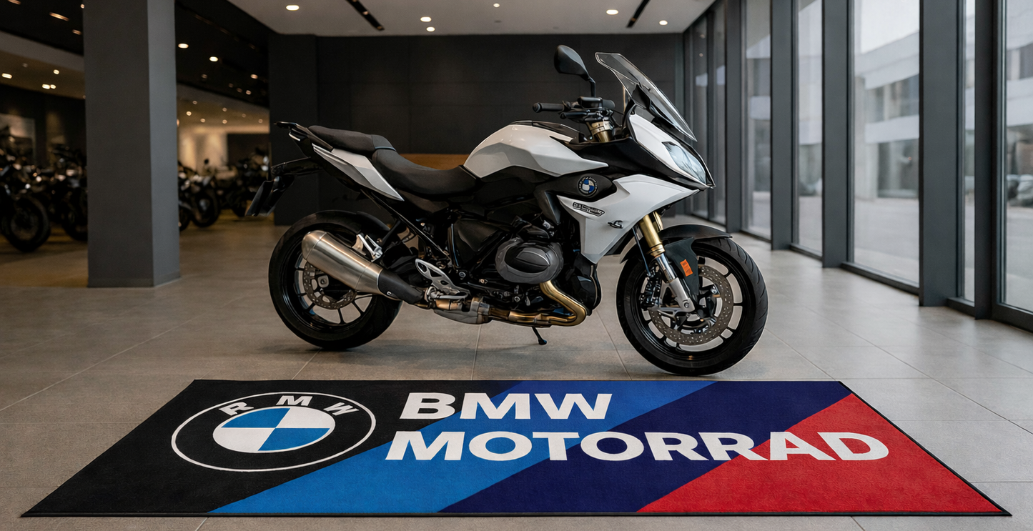 BMW Motorrad Garagen Teppich 75x220 cm (32x87 Zoll) – Premium Showroom Teppich & Wanddeko Racing Design