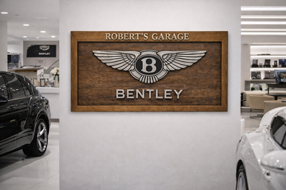 Handgeschnitzte Bentley Wanddekoration aus Massivholz – Luxus Garage Wall Art (150 × 70 cm)