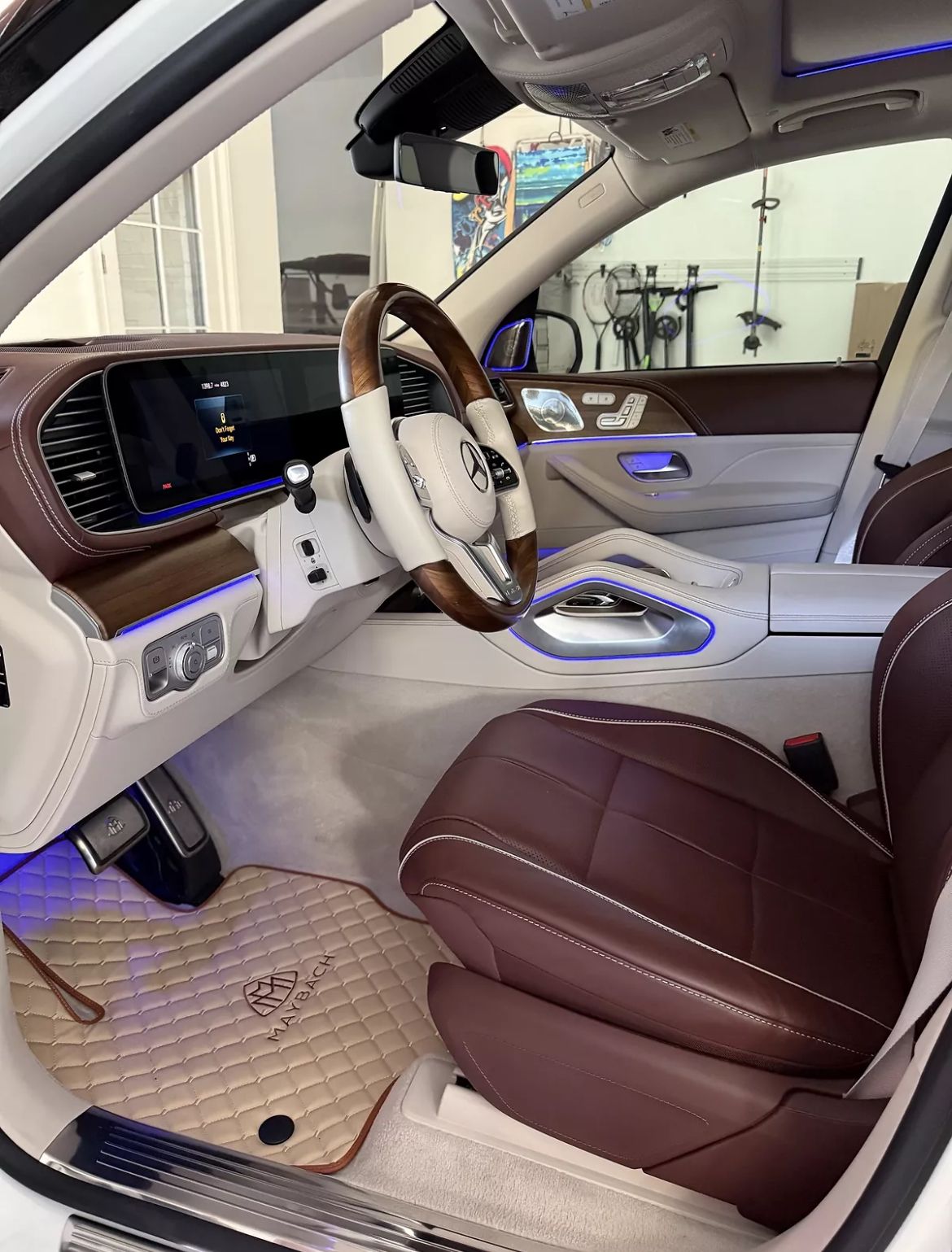 Maybach Leder Fußmatte Maßgeschneidert für alle Modelle