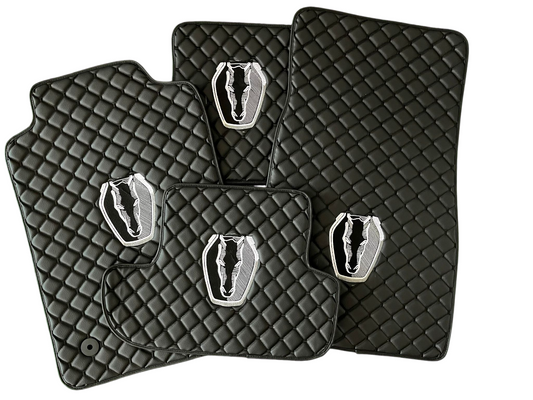 Mustang Dark Horse Leder Fußmatte